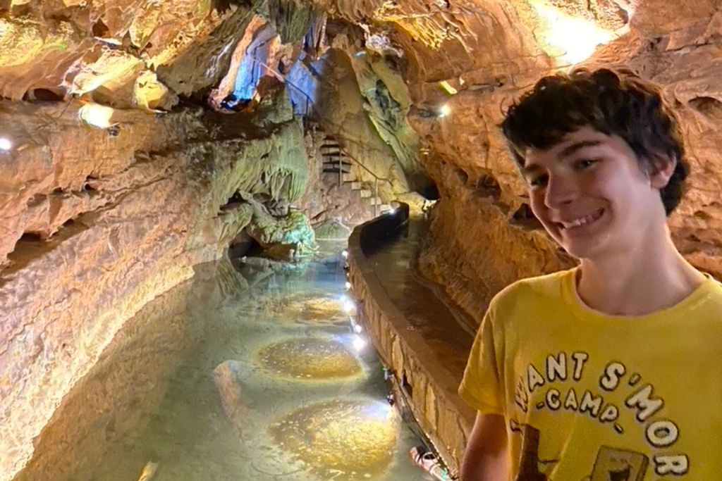 Roadschooling at Kentucky Down Under. 