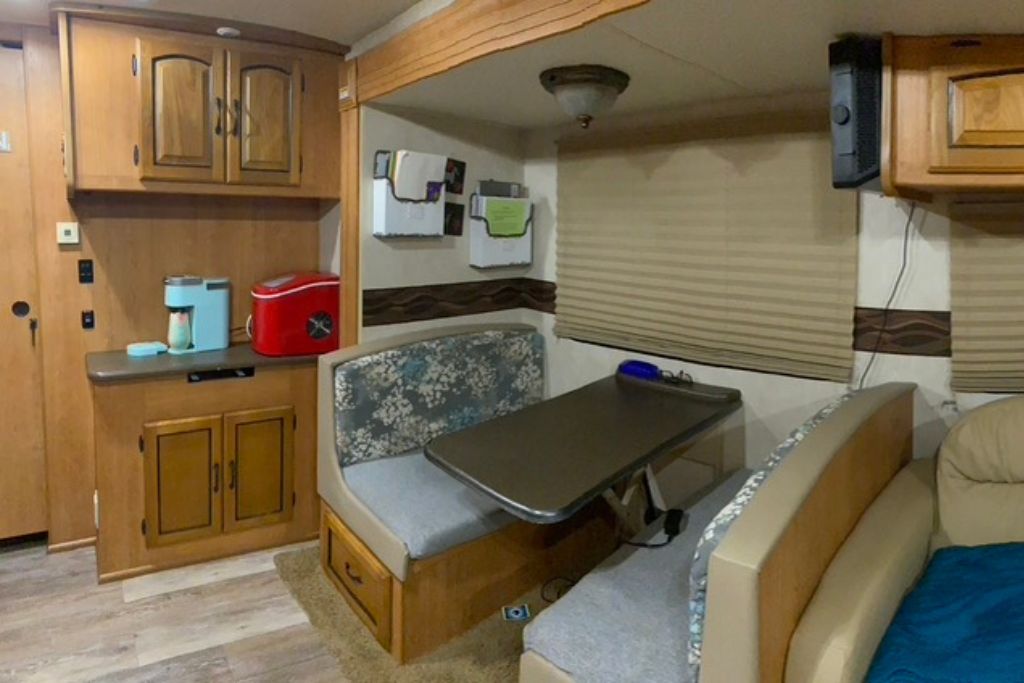 Best Led Replacement Bulbs for Rv 921: Top Picks for 2025