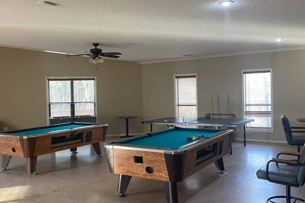At Thousand Trails Resort in Alabama pool is a favorite pass-time. 