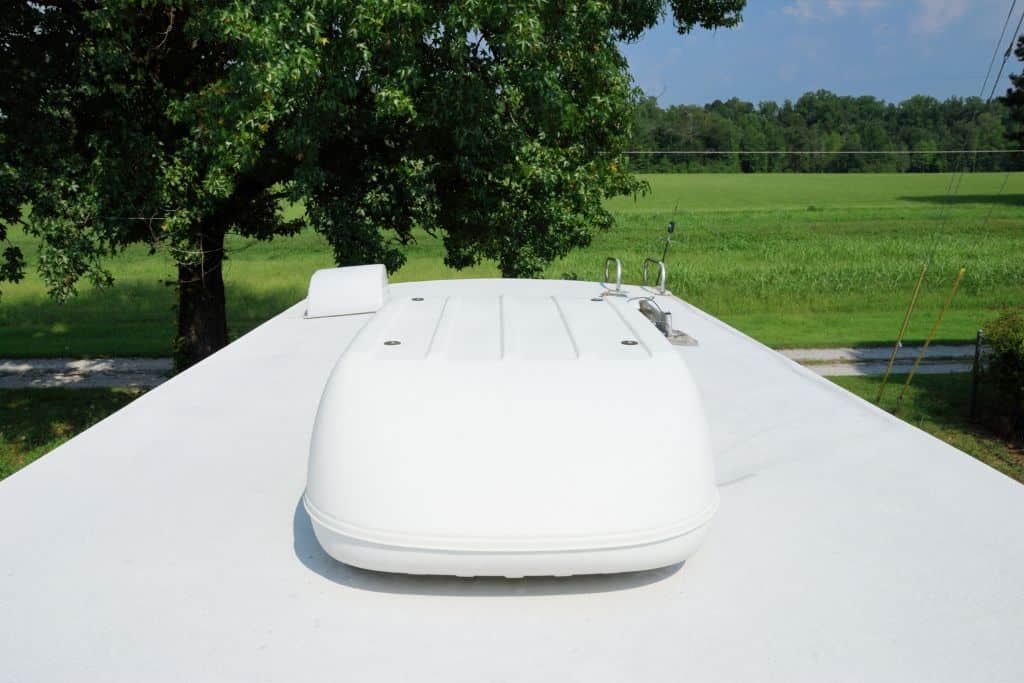 RV roof prepped for full time RV living in winter.